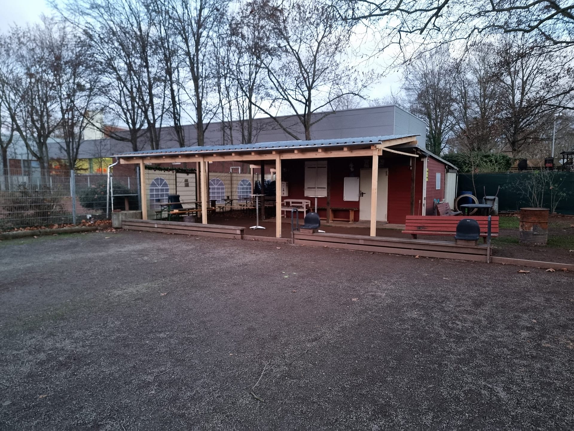 Überdachung
